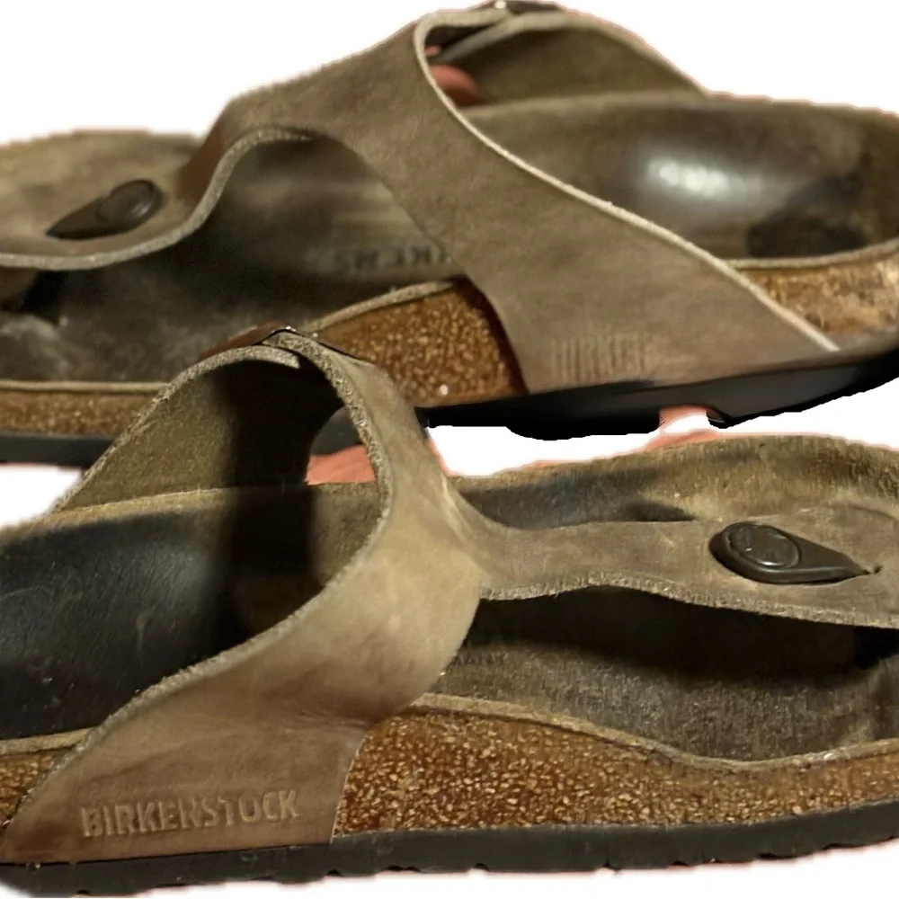 Birkenstock Women’s Brown Gizeh Leather Sandals Size 37 - Picture 2 of 4
